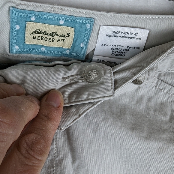 Eddie Bauer Mercer Fit Khaki Chino Shorts 8 Tan Flat Front Short Neutral 4" - Picture 10 of 13